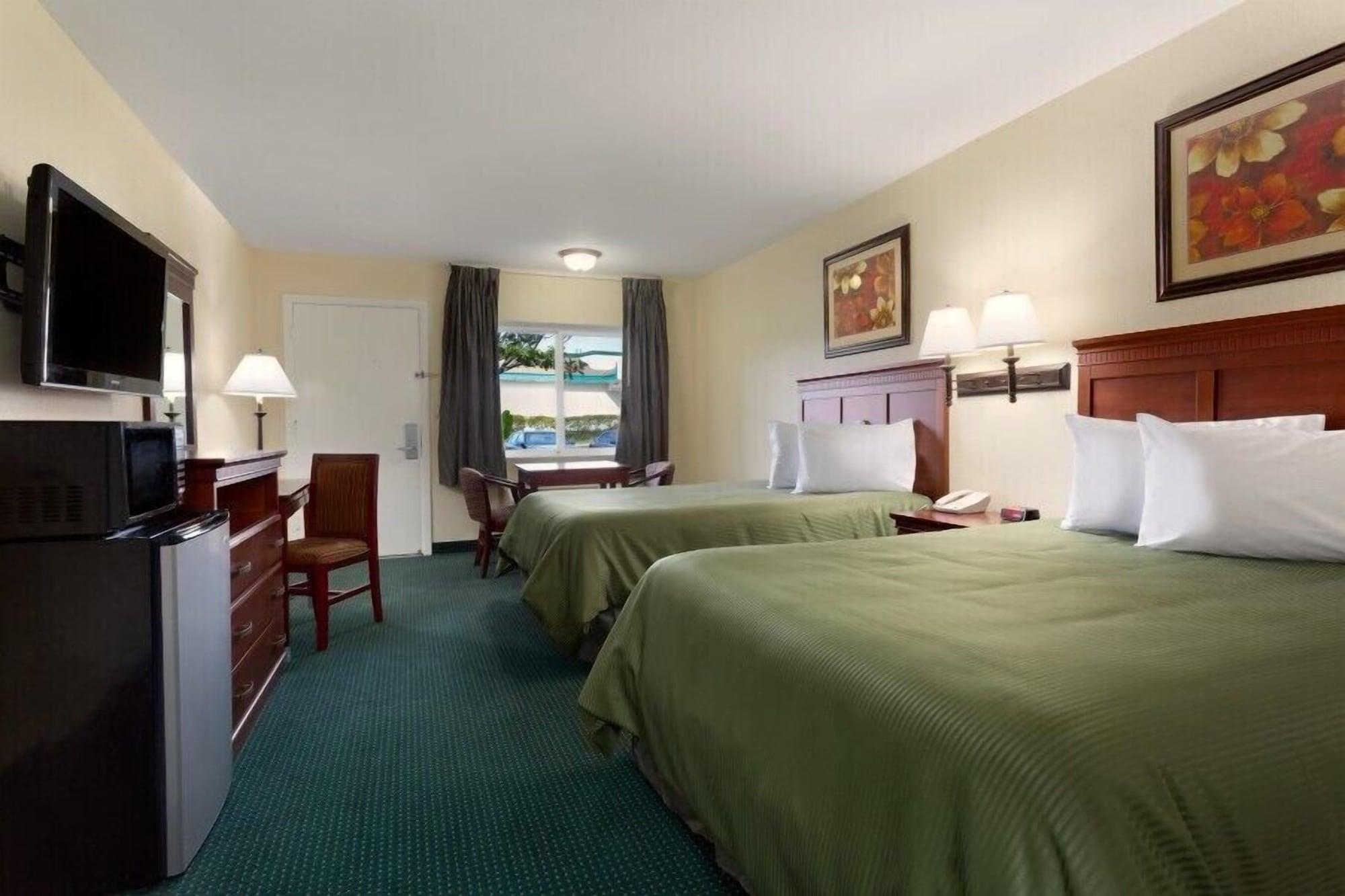 Travelodge By Wyndham Orange County Airport/ Costa Mesa Dış mekan fotoğraf