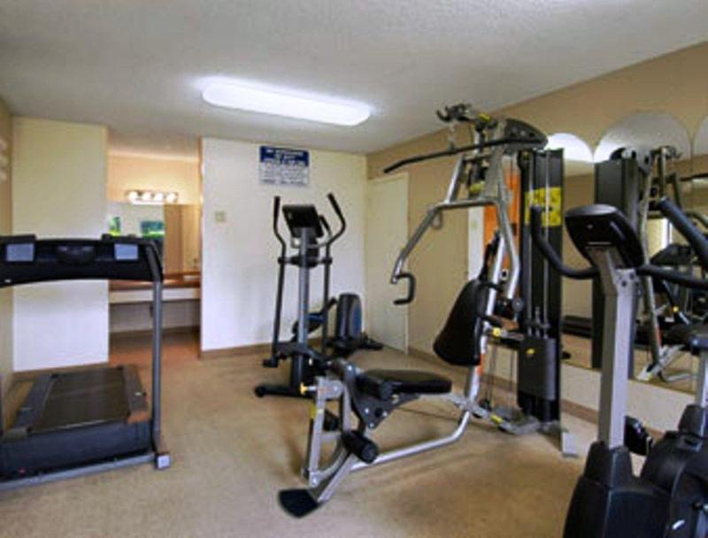 Travelodge By Wyndham Orange County Airport/ Costa Mesa Dış mekan fotoğraf